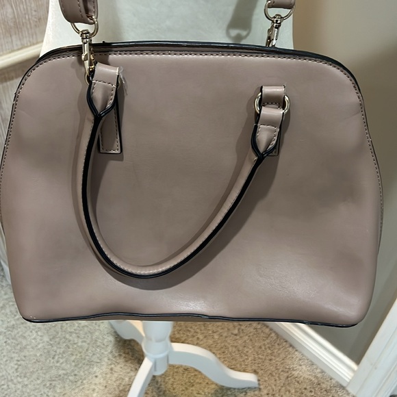 Kelly & Katie Convertible Crossbody - Picture 2 of 15